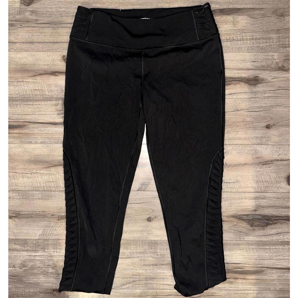 Victoria Sport Black Cropped Legging Pleasted Side XL Gym Workout Athleisure